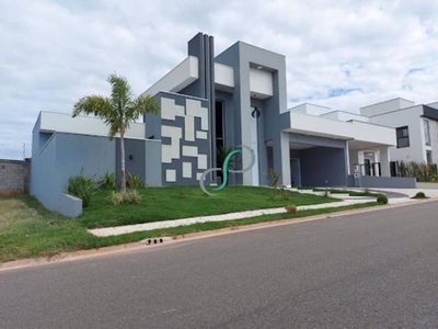 Casa, 3 quartos, 180 m² - Foto 1