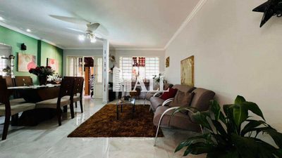 Casa, 5 quartos, 259 m² - Foto 2