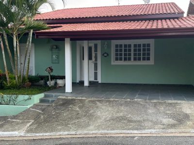 Casa, 3 quartos, 168 m² - Foto 1