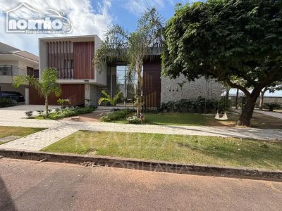 Casa, 1 quarto, 339 m² - Foto 2