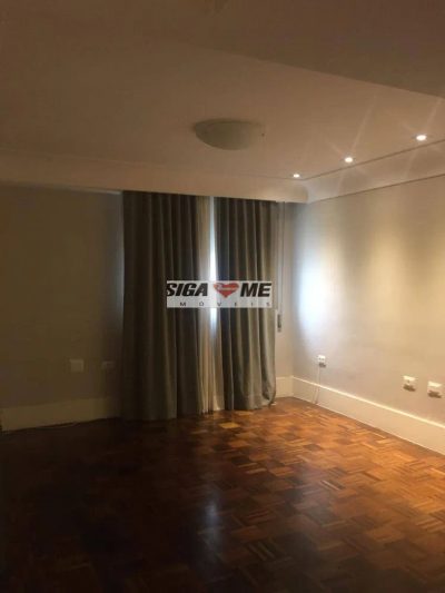 Apartamento, 3 quartos, 1402 m² - Foto 1