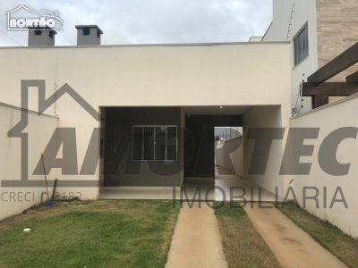 Casa, 3 quartos - Foto 2