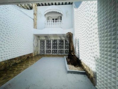 Sobrado, 3 quartos, 190 m² - Foto 1