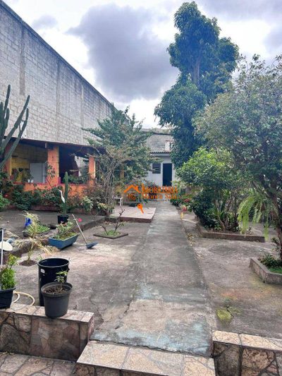 Casa, 5 quartos, 168 m² - Foto 1