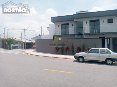 Casa, 5 quartos, 155 m² - Foto 2