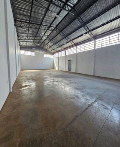Depósito-Galpão, 490 m² - Foto 2