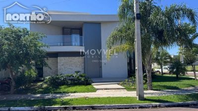 Casa, 2 quartos, 333 m² - Foto 1