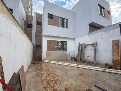 Casa, 3 quartos, 106 m² - Foto 1