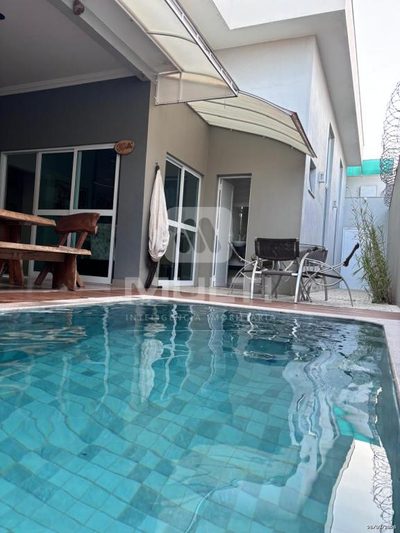 Casa, 3 quartos, 189 m² - Foto 2