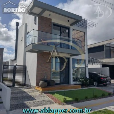 Casa, 3 quartos, 180 m² - Foto 1