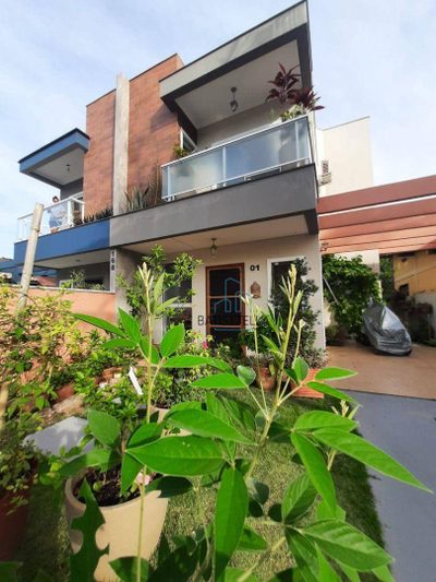 Sobrado, 3 quartos, 138 m² - Foto 1