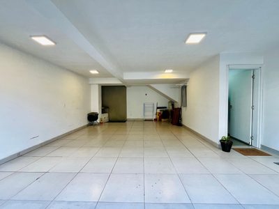 Casa, 2 quartos, 135 m² - Foto 2