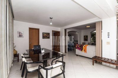 Sobrado, 4 quartos, 220 m² - Foto 2