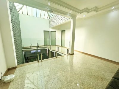 Sobrado, 4 quartos, 328 m² - Foto 3