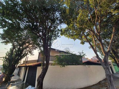 Casa, 3 quartos, 250 m² - Foto 2