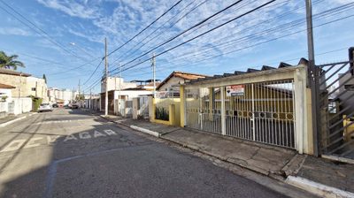 Casa, 4 quartos, 198 m² - Foto 3