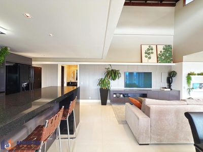 Cobertura, 3 quartos, 367 m² - Foto 4