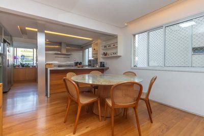 Apartamento, 3 quartos, 130 m² - Foto 1