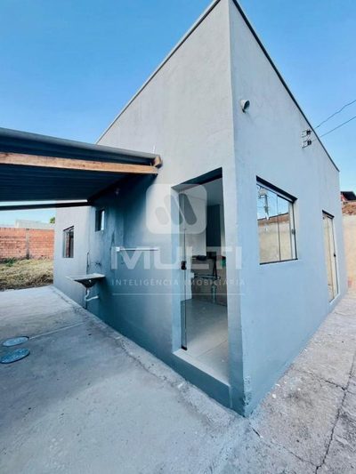 Casa, 2 quartos, 63 m² - Foto 1