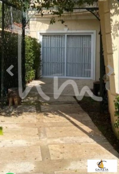 Casa, 4 quartos, 380 m² - Foto 1