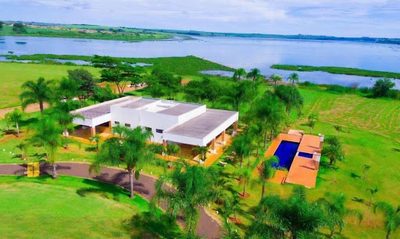Loteamento e Condomínio, 800 m² - Foto 1