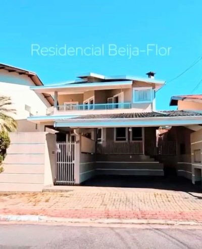 Casa, 3 quartos, 310 m² - Foto 1