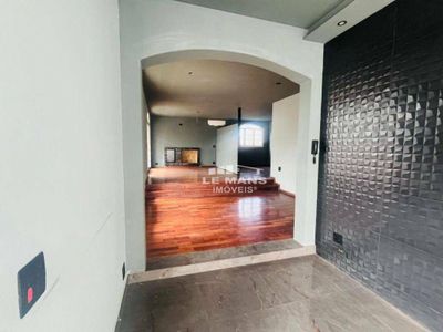 Casa, 4 quartos, 319 m² - Foto 2