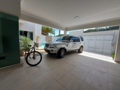 Casa, 3 quartos, 289 m² - Foto 2