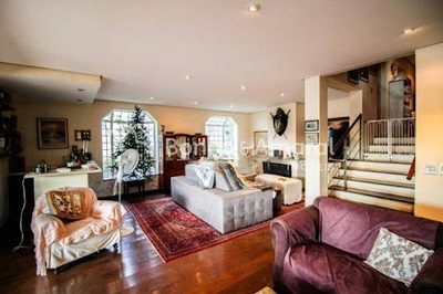 Casa, 4 quartos, 430 m² - Foto 1
