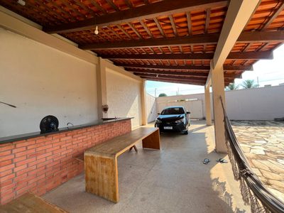 Casa, 3 quartos, 195 m² - Foto 2