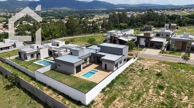 Casa de Condomínio - Foto 1