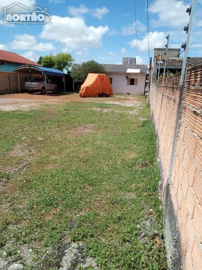 Casa, 3 quartos, 80 m² - Foto 1