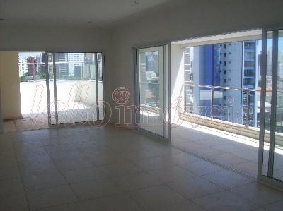 Apartamento, 3 quartos, 208 m² - Foto 1