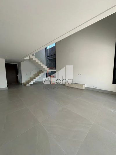 Sobrado, 4 quartos, 439 m² - Foto 1