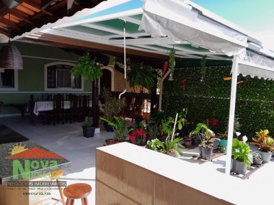 Chácara, 3 quartos, 300 m² - Foto 1