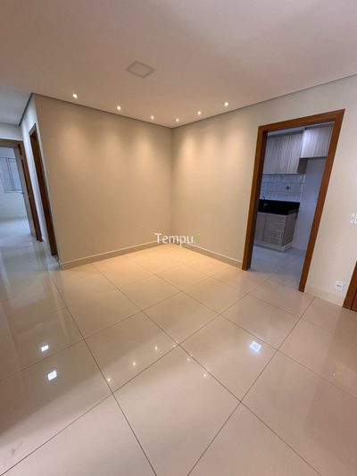 Apartamento, 3 quartos, 77 m² - Foto 2