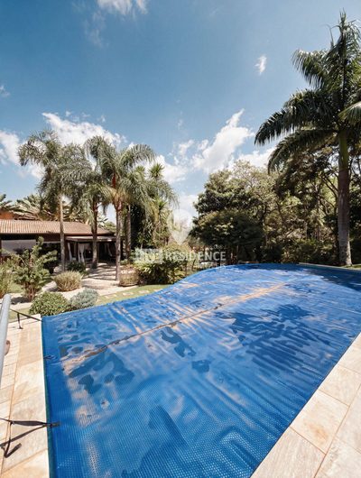 Casa, 6 quartos, 301 m² - Foto 1