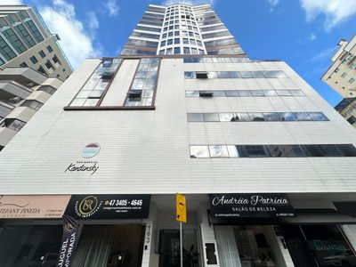 Apartamento, 3 quartos, 120 m² - Foto 1