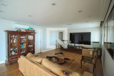 Apartamento, 3 quartos, 210 m² - Foto 2
