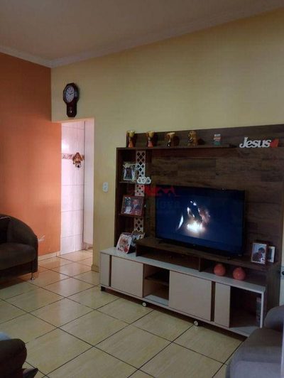Casa, 3 quartos, 180 m² - Foto 2