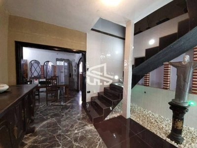 Casa, 4 quartos, 280 m² - Foto 1