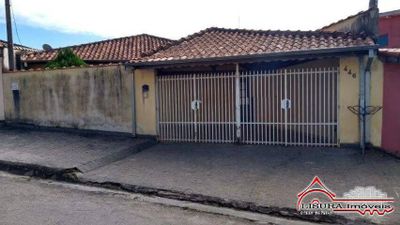 Casa, 3 quartos, 195 m² - Foto 1