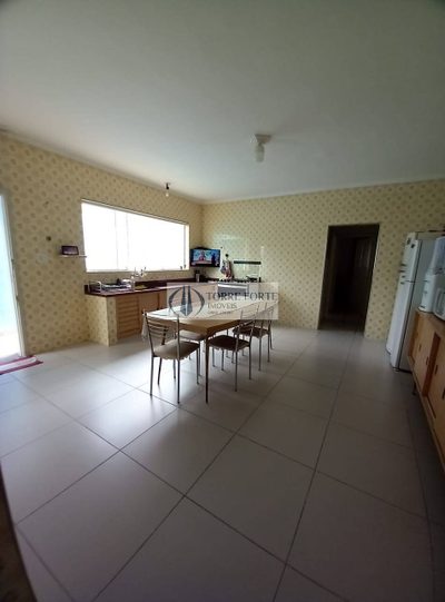 Casa, 3 quartos, 245 m² - Foto 4