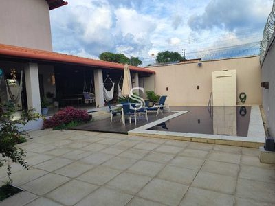 Casa, 5 quartos, 200 m² - Foto 2