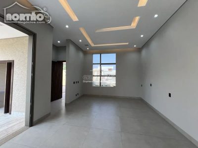 Casa, 4 quartos, 195 m² - Foto 4