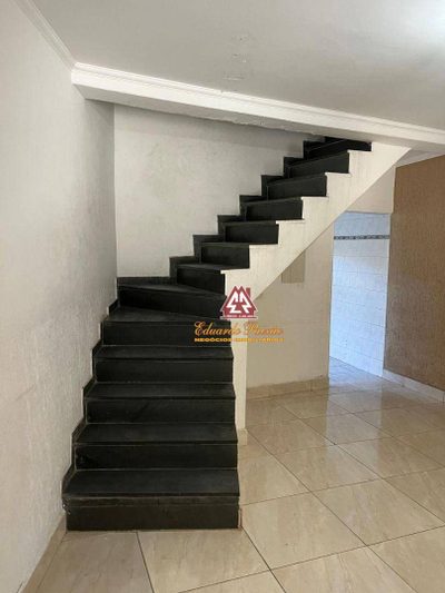 Sobrado, 3 quartos, 160 m² - Foto 2