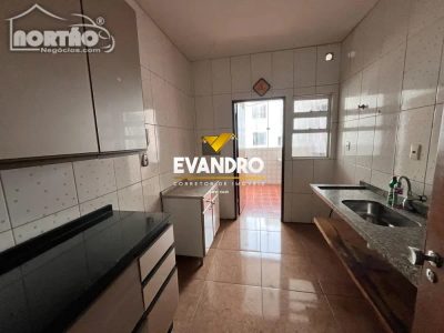 Casa, 3 quartos, 104 m² - Foto 3
