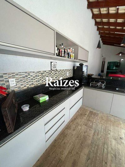 Casa, 3 quartos, 250 m² - Foto 5