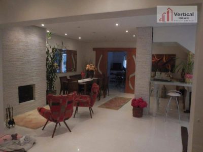 Sobrado, 4 quartos, 234 m² - Foto 1