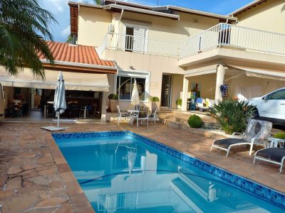 Casa, 3 quartos, 260 m² - Foto 1